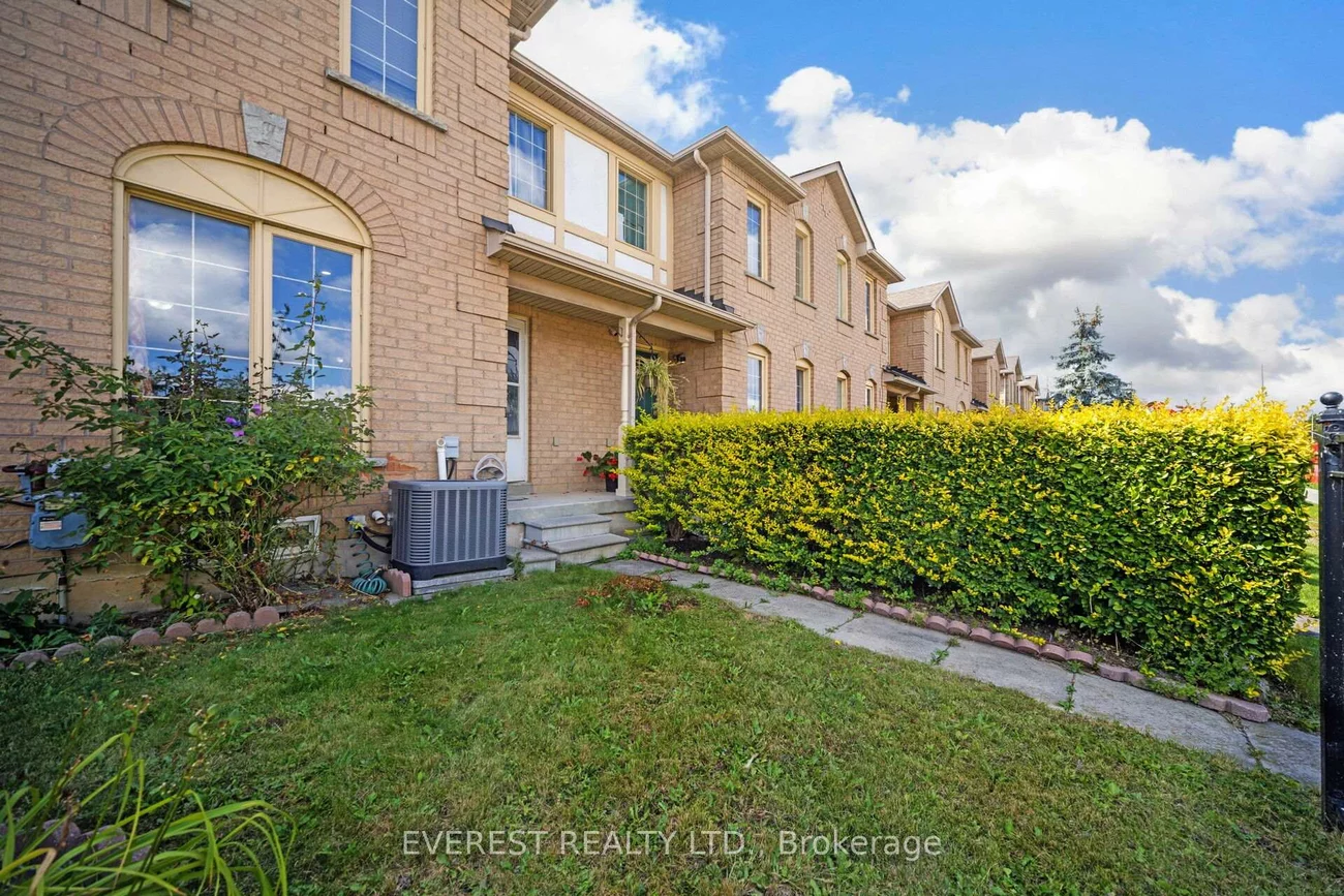 2, Sir Lou, Fletcher's Creek South, Brampton