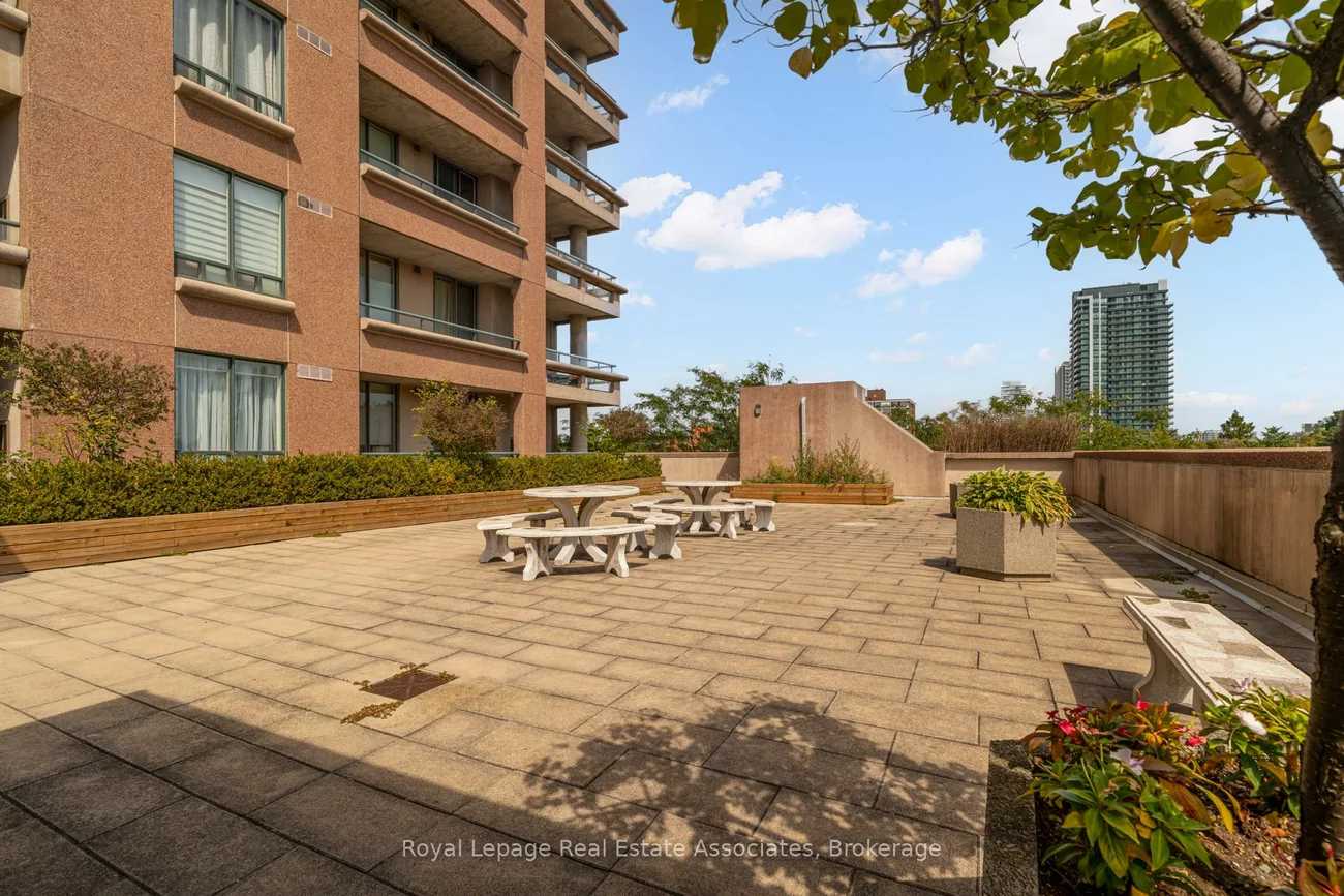 1, Belvedere, Downtown Brampton, Brampton