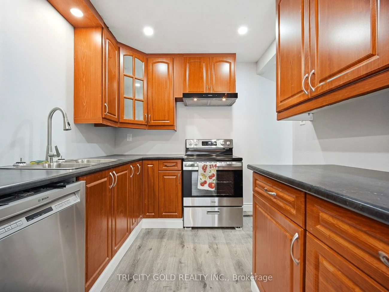 20, Carisbrooke, Central Park, Brampton