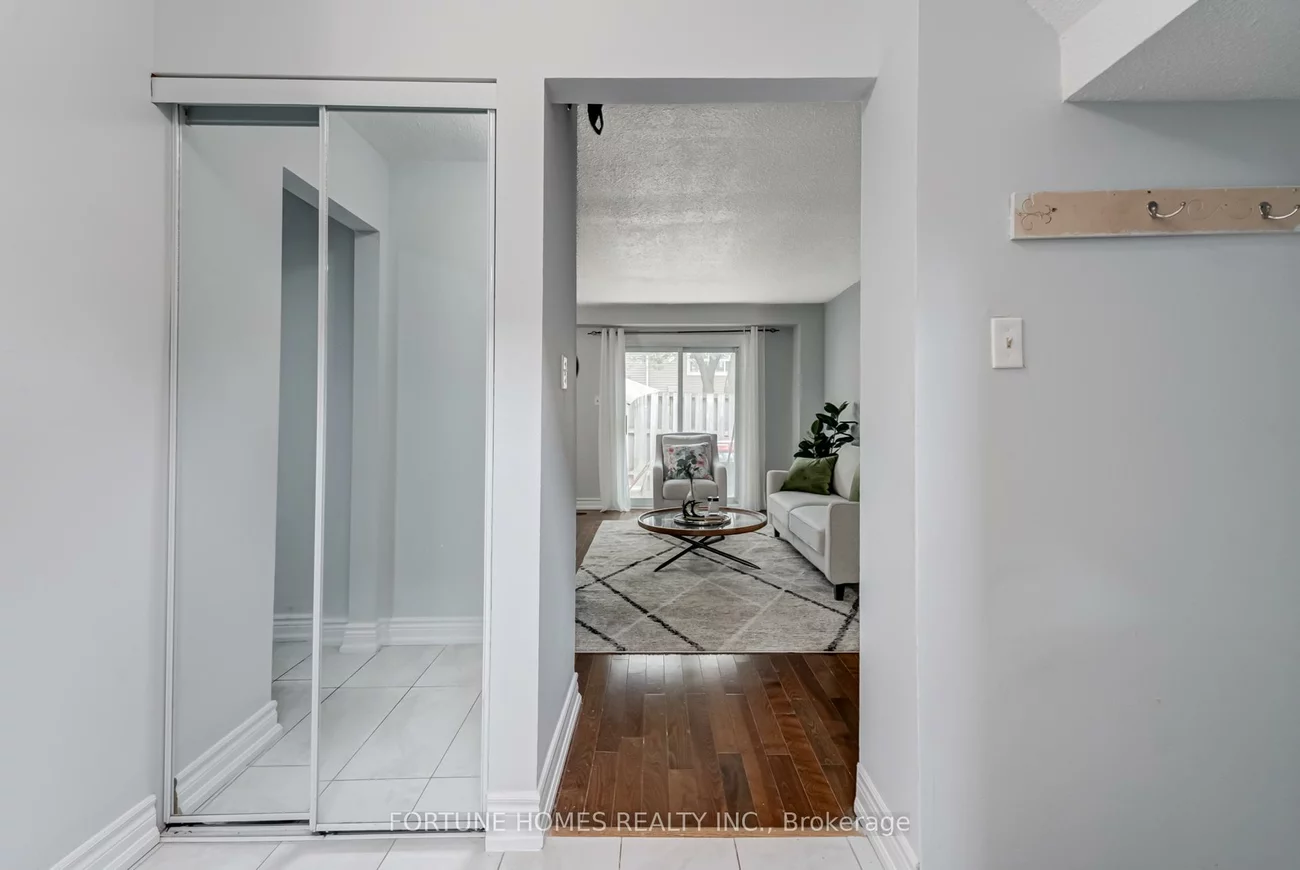 59, Enmount, Southgate, Brampton