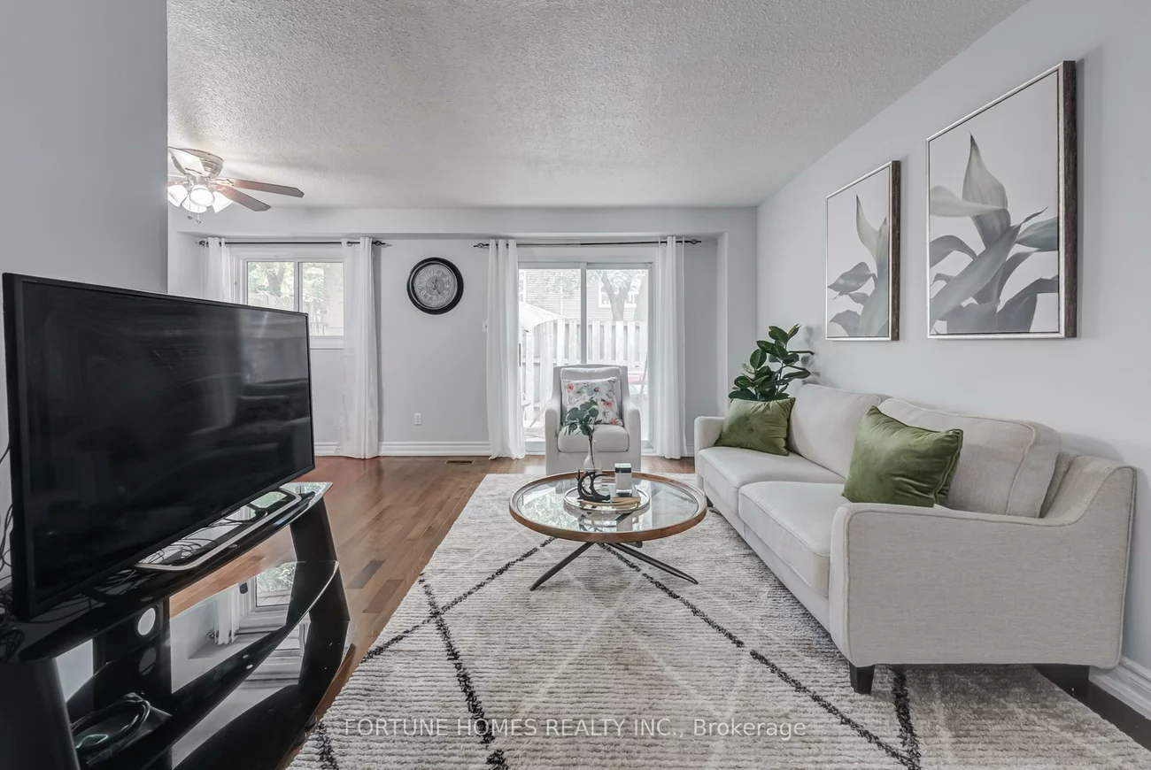 59, Enmount, Southgate, Brampton