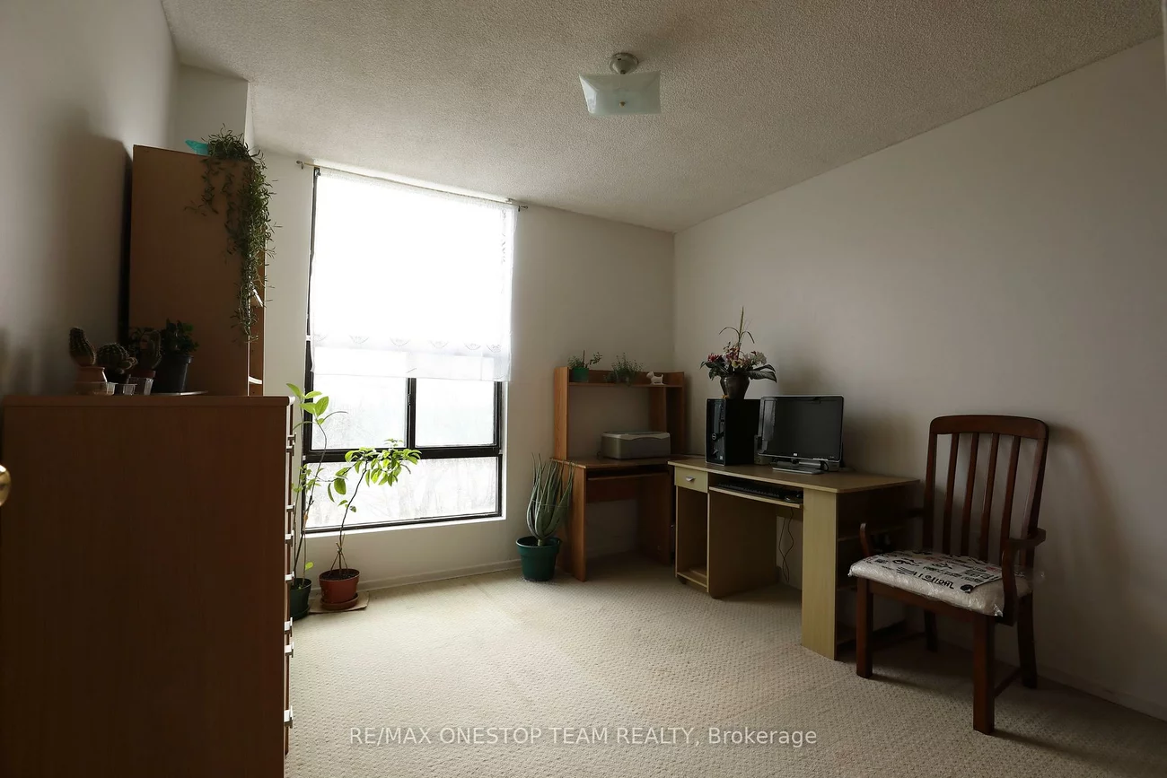 4, Kings Cross, Queen Street Corridor, Brampton