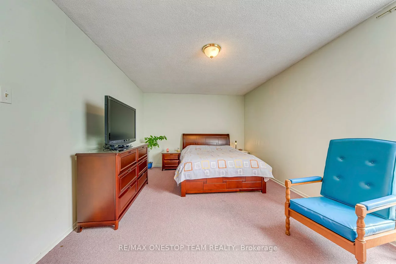 4, Kings Cross, Queen Street Corridor, Brampton