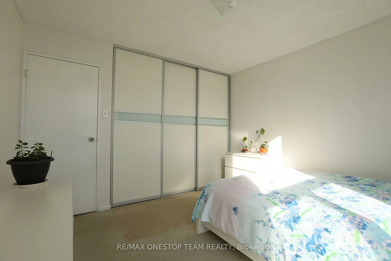 4, Kings Cross, Queen Street Corridor, Brampton