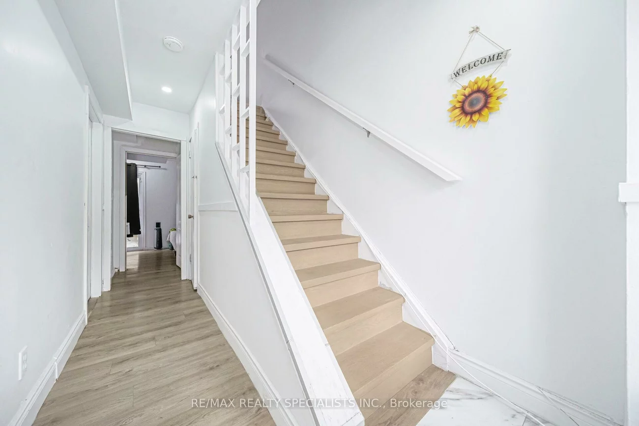 66, Enmount, Southgate, Brampton