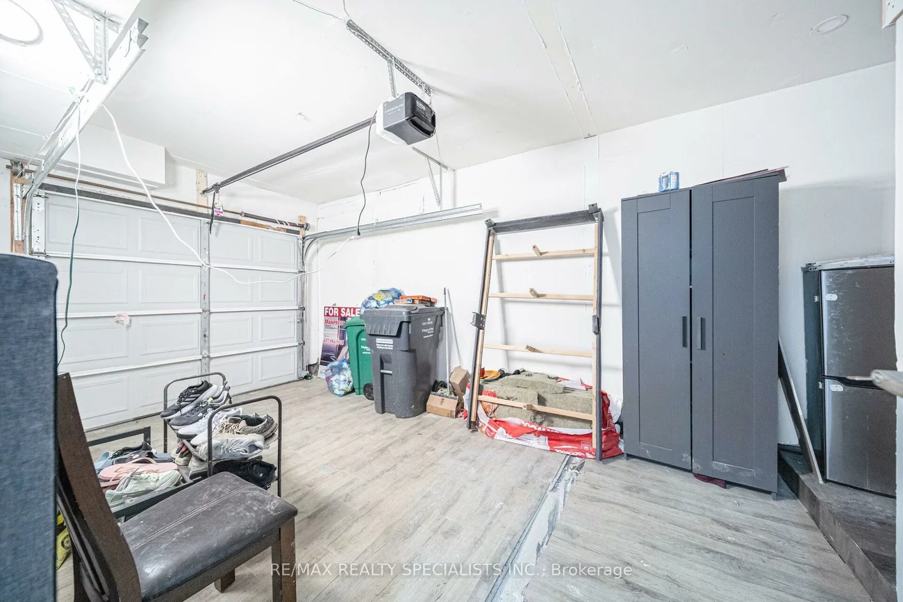 66, Enmount, Southgate, Brampton