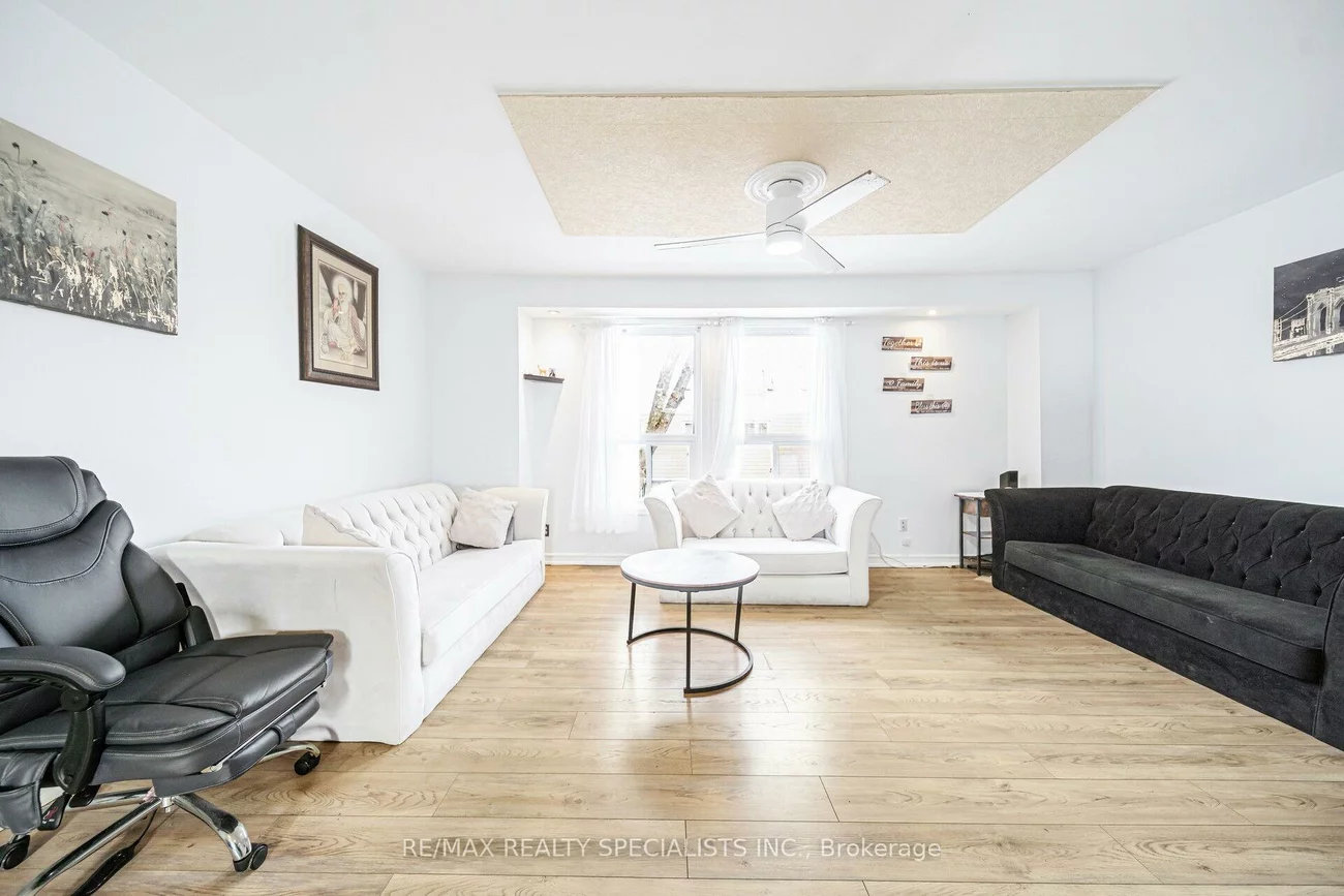 66, Enmount, Southgate, Brampton