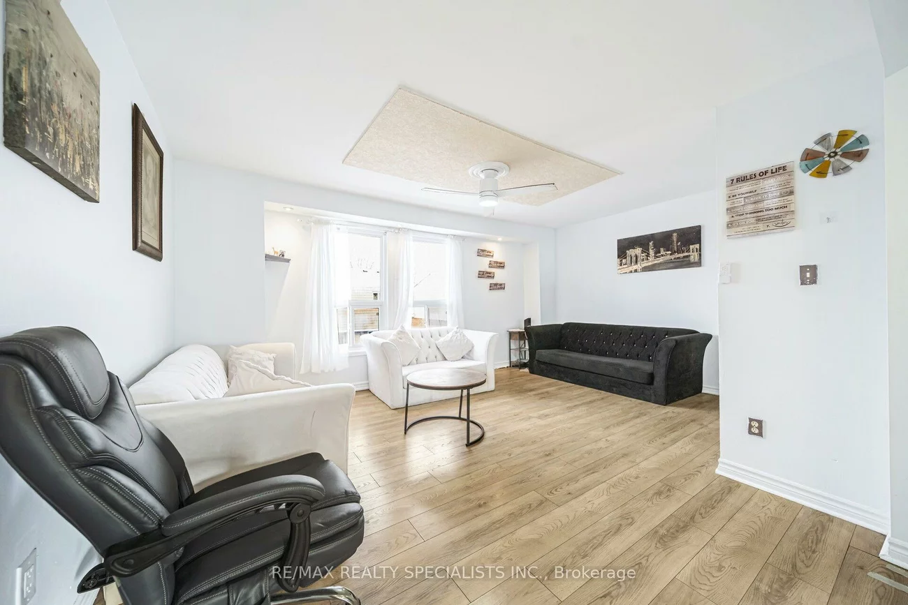 66, Enmount, Southgate, Brampton