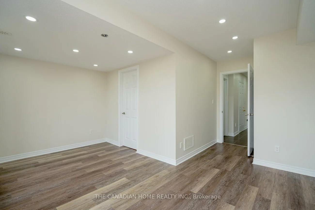 48, Cedar Lake, Bram West, Brampton