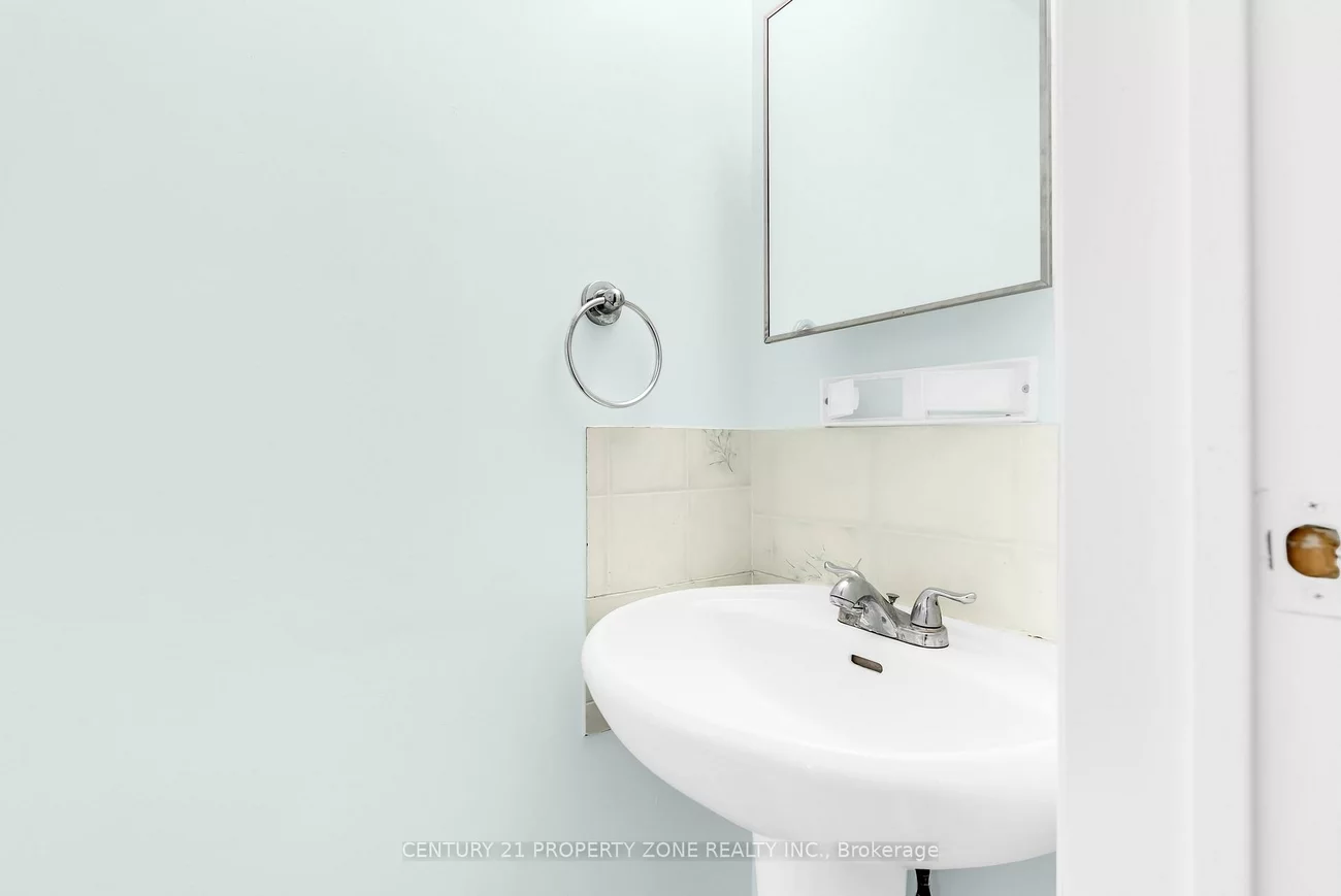 56, Eden Park, Southgate, Brampton