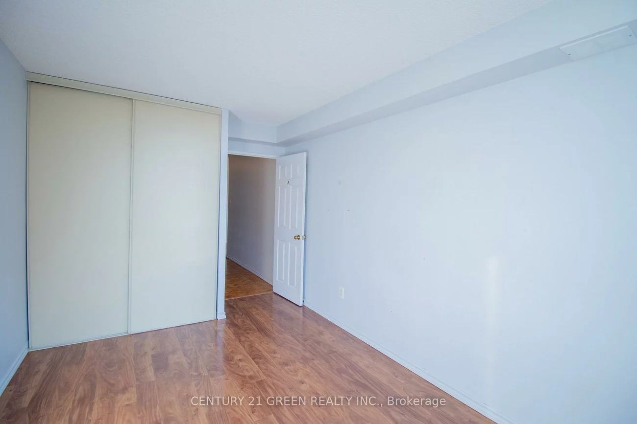 5, Lisa, Queen Street Corridor, Brampton