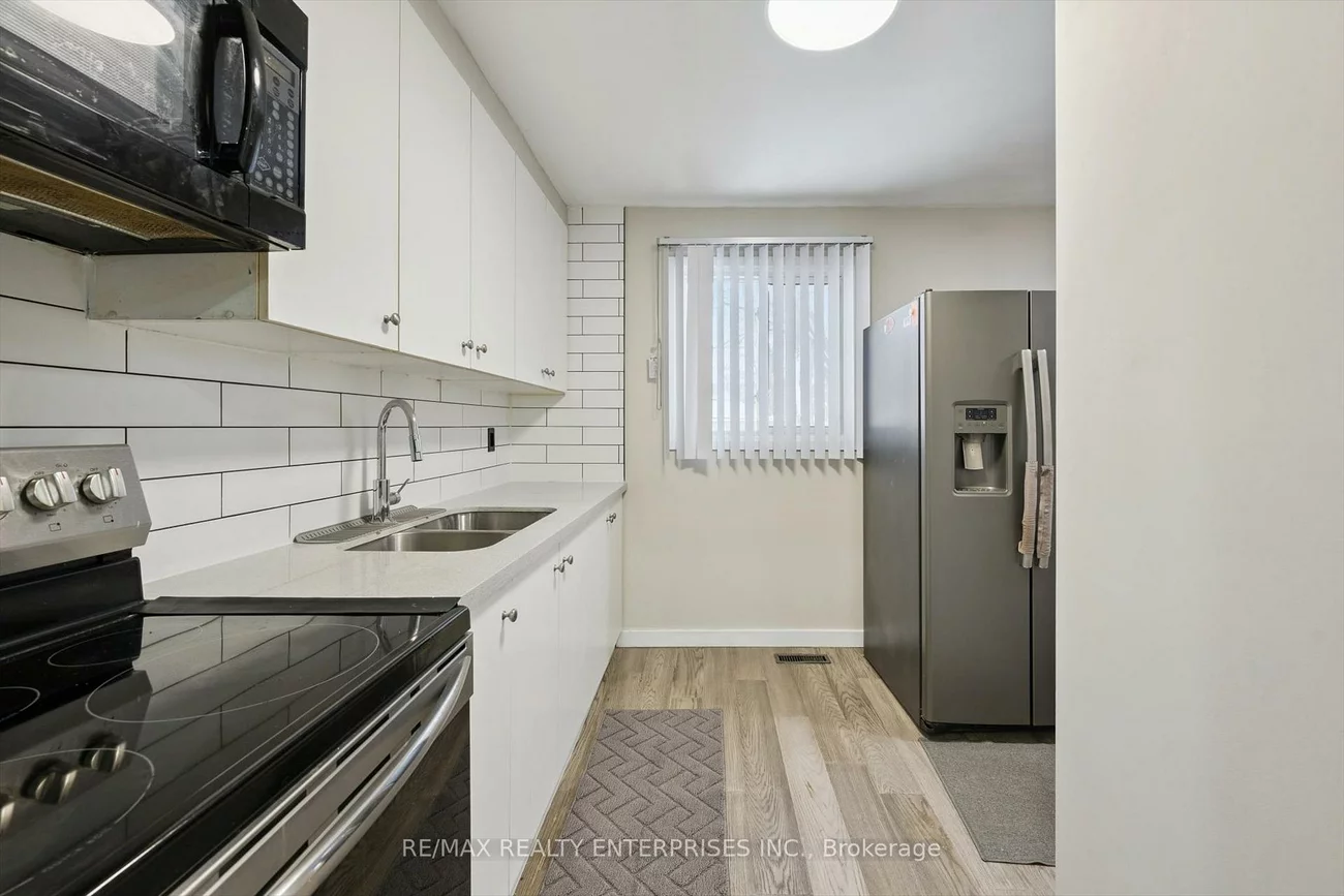 105, Hansen, Madoc, Brampton