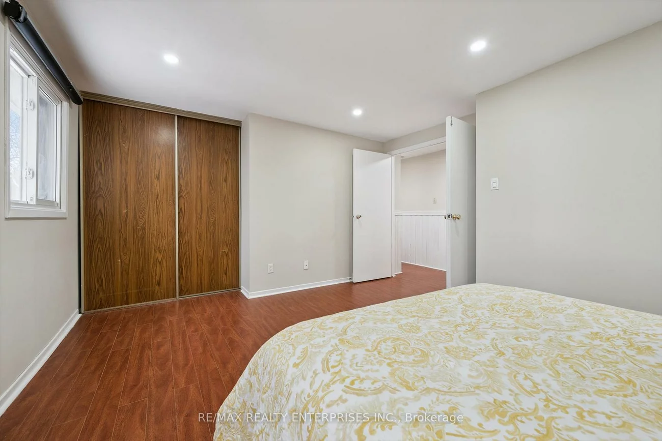 105, Hansen, Madoc, Brampton