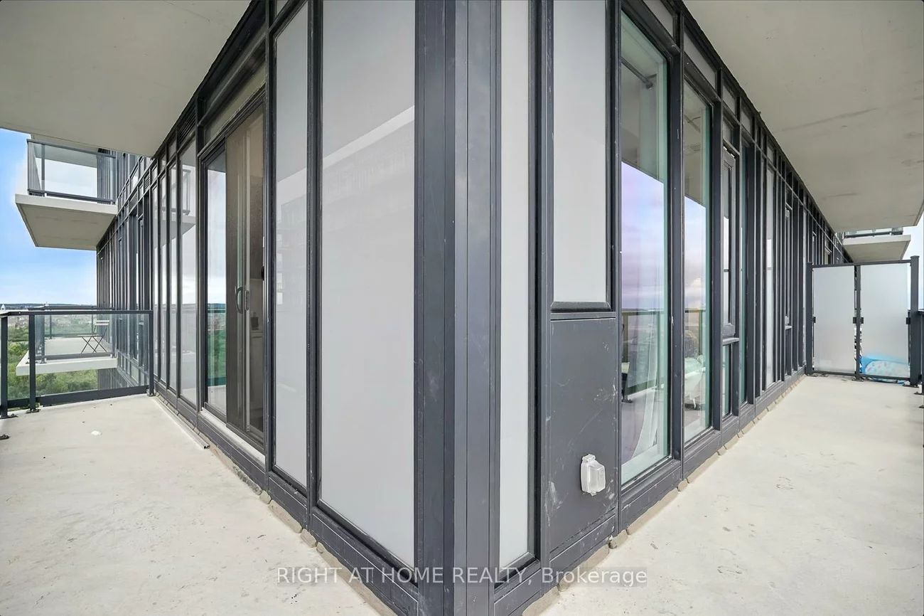 215, Veterans, Northwest Brampton, Brampton