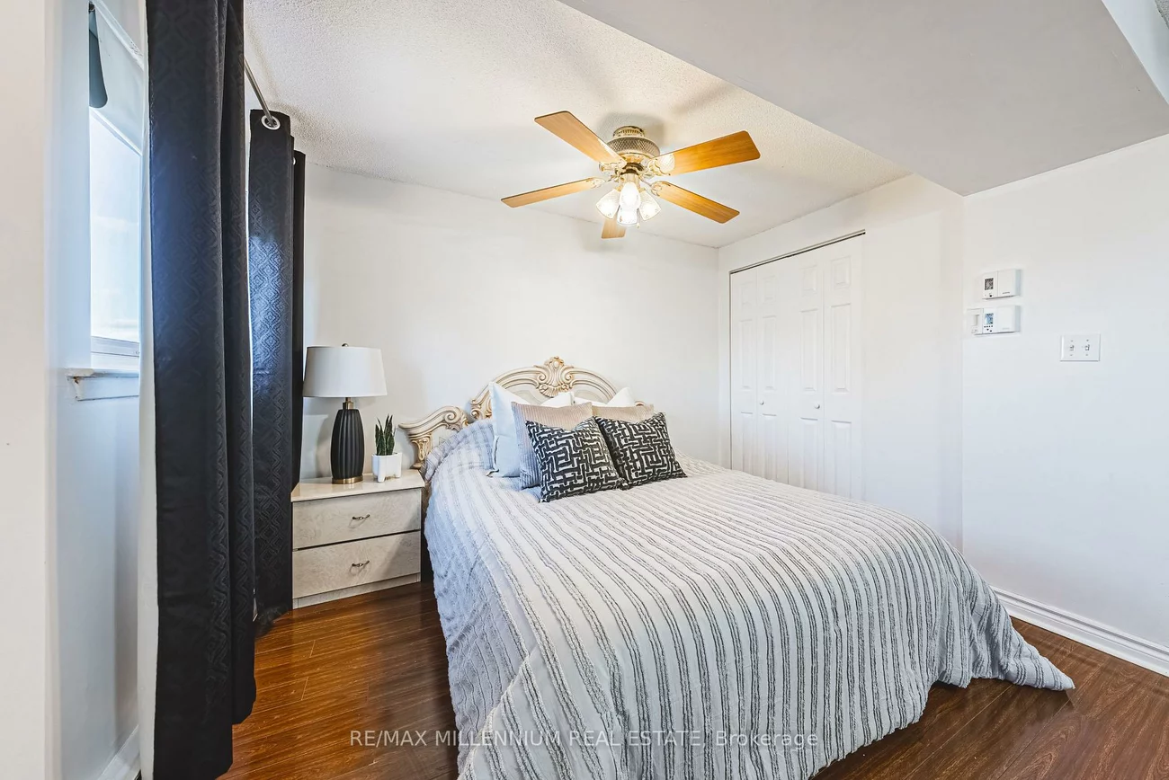 55, Briar, Avondale, Brampton