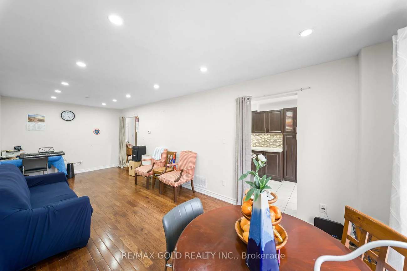 35, Malta, Fletcher's Creek South, Brampton