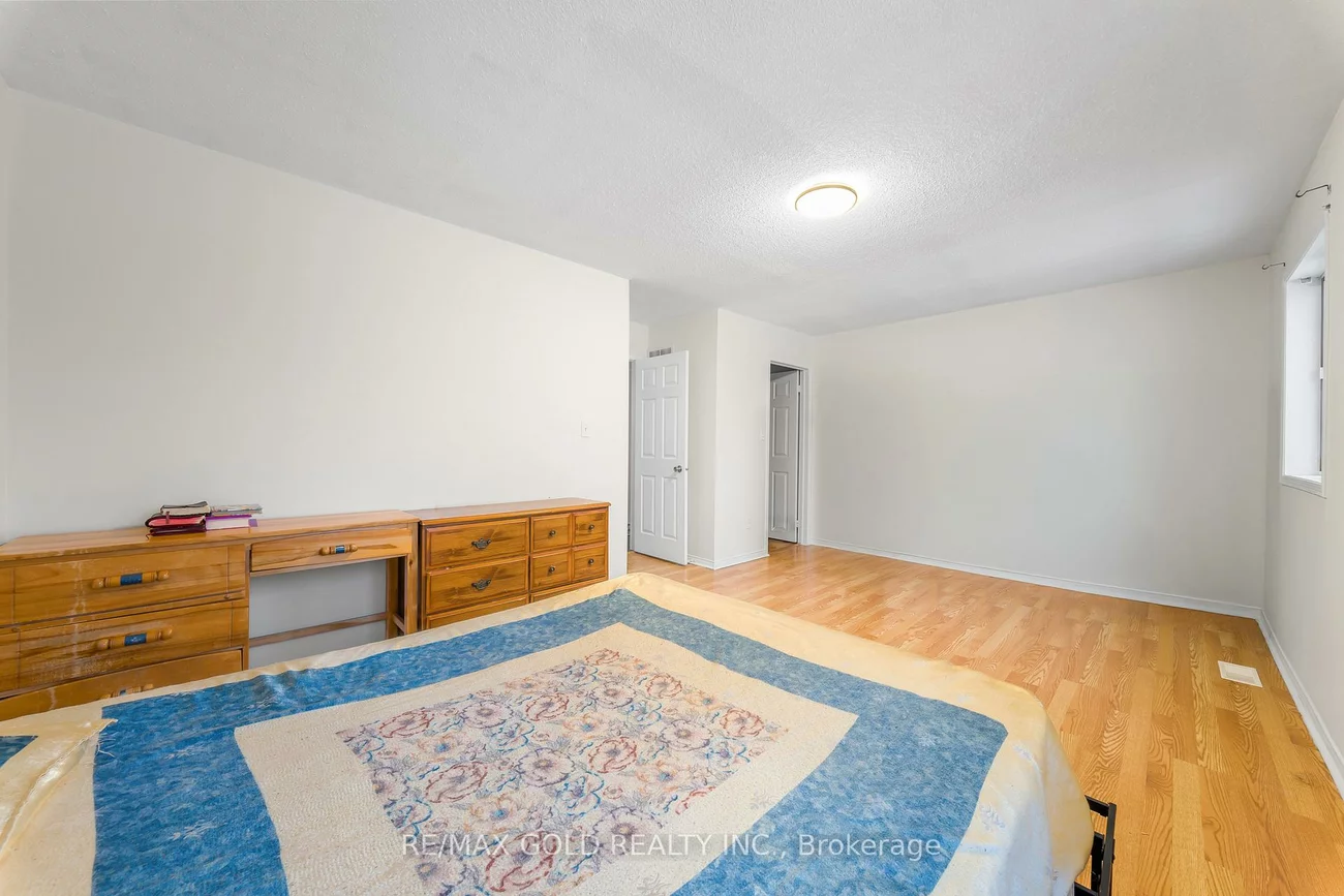 35, Malta, Fletcher's Creek South, Brampton