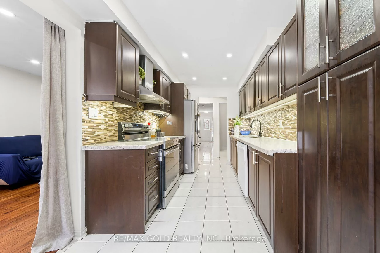 35, Malta, Fletcher's Creek South, Brampton