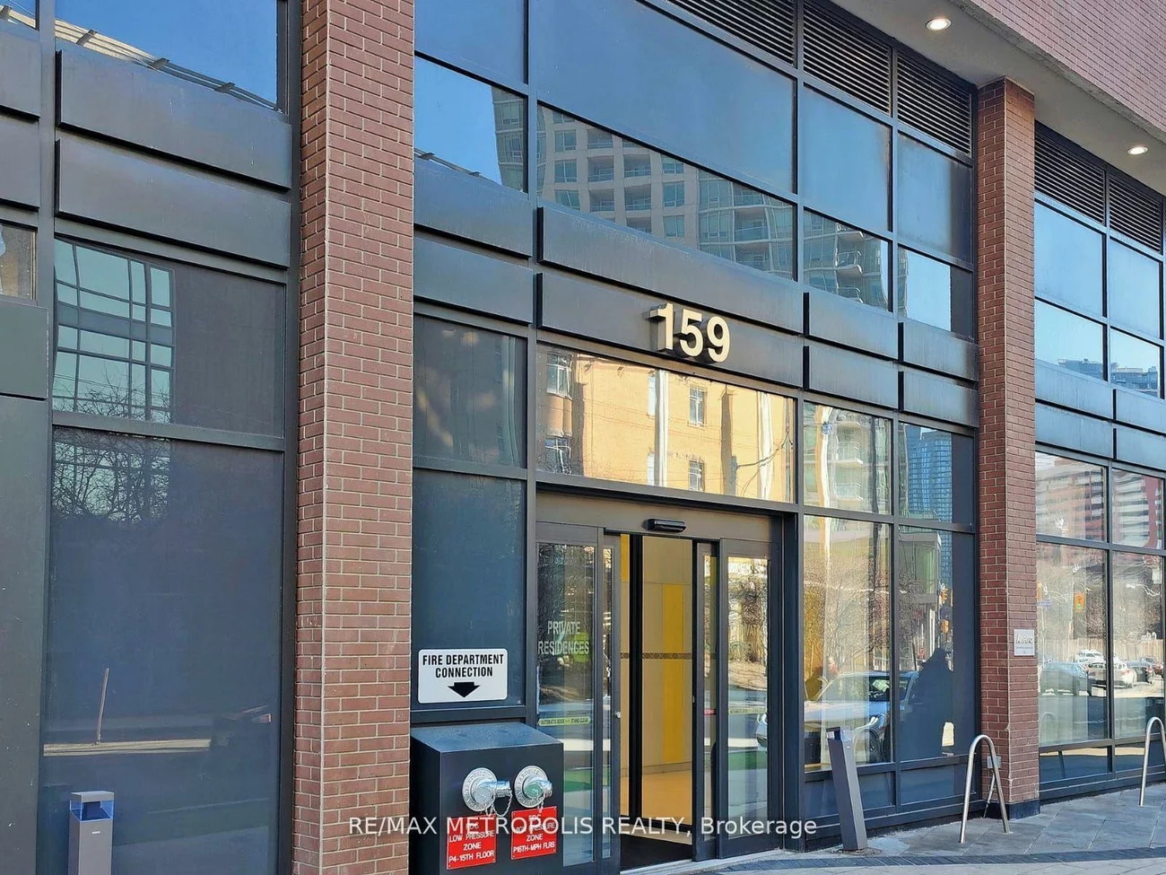 200, Lagerfeld, Northwest Brampton, Brampton