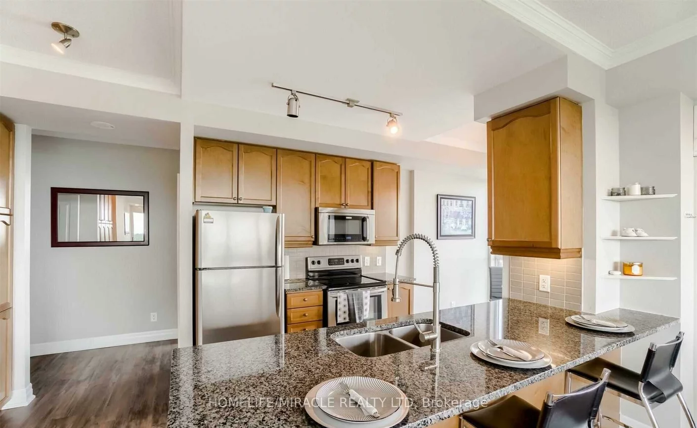 100, John, Downtown Brampton, Brampton