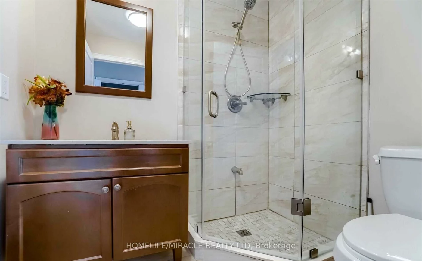 100, John, Downtown Brampton, Brampton