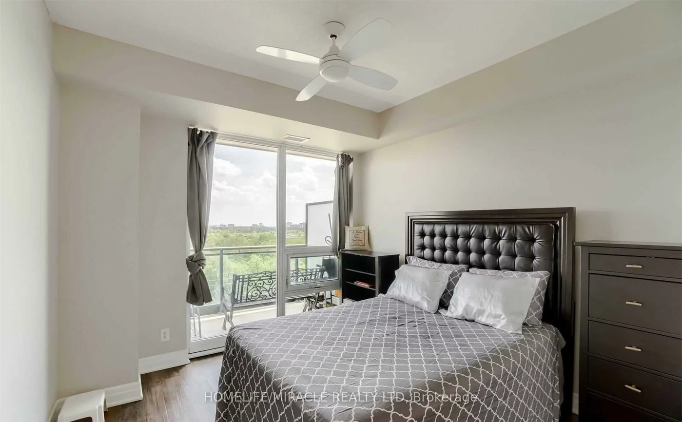 100, John, Downtown Brampton, Brampton