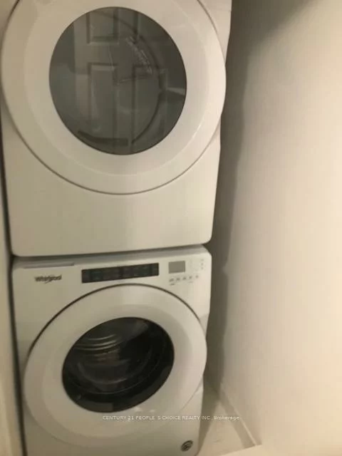 250, Sunny Meadow, Sandringham-Wellington, Brampton