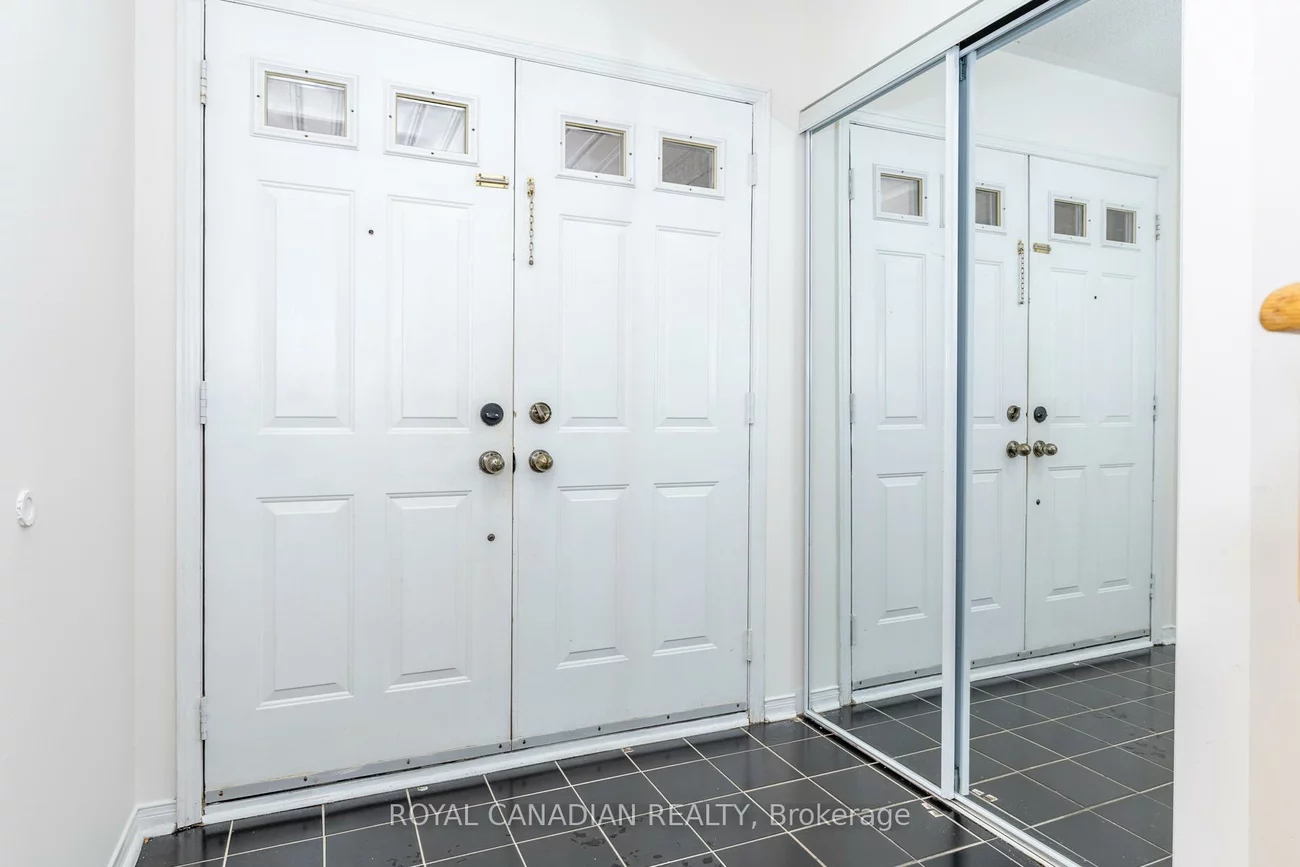 49, Goldenlight, Brampton West, Brampton