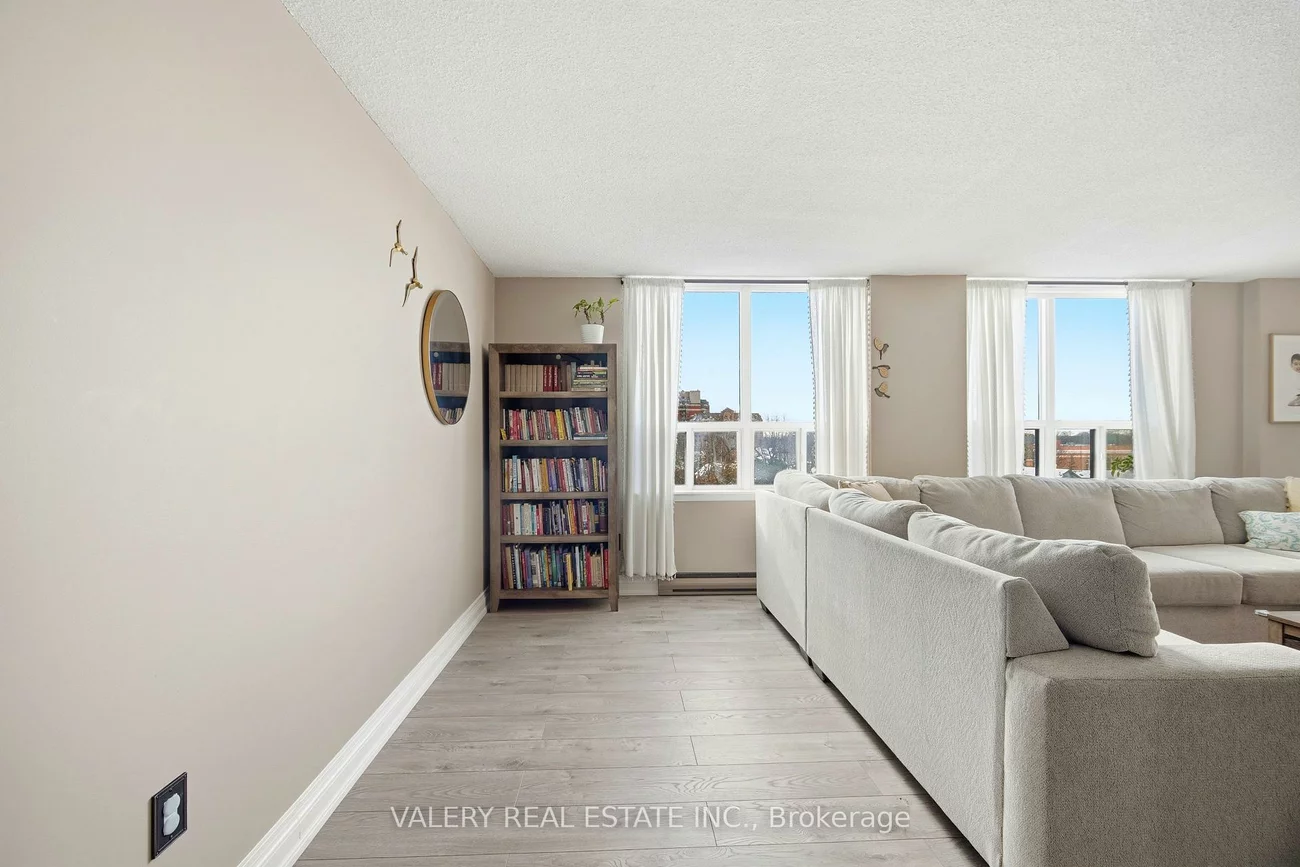 58, Church, Downtown Brampton, Brampton