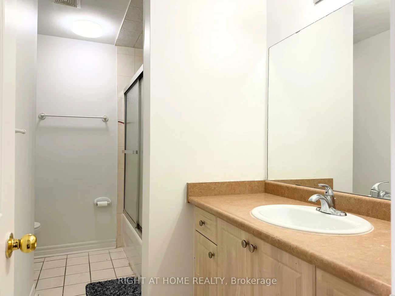 128, Townhouse, Brampton East, Brampton