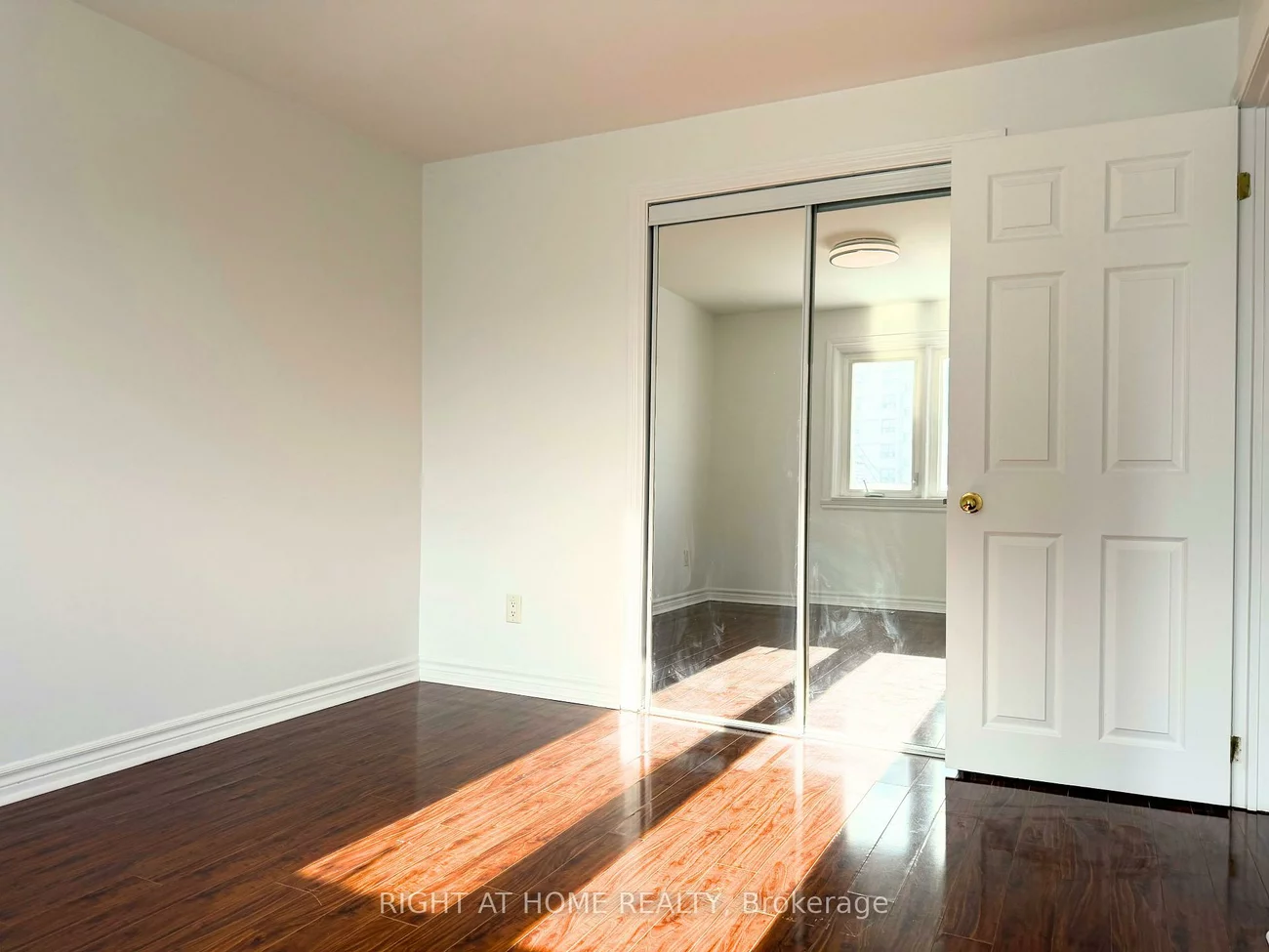 128, Townhouse, Brampton East, Brampton