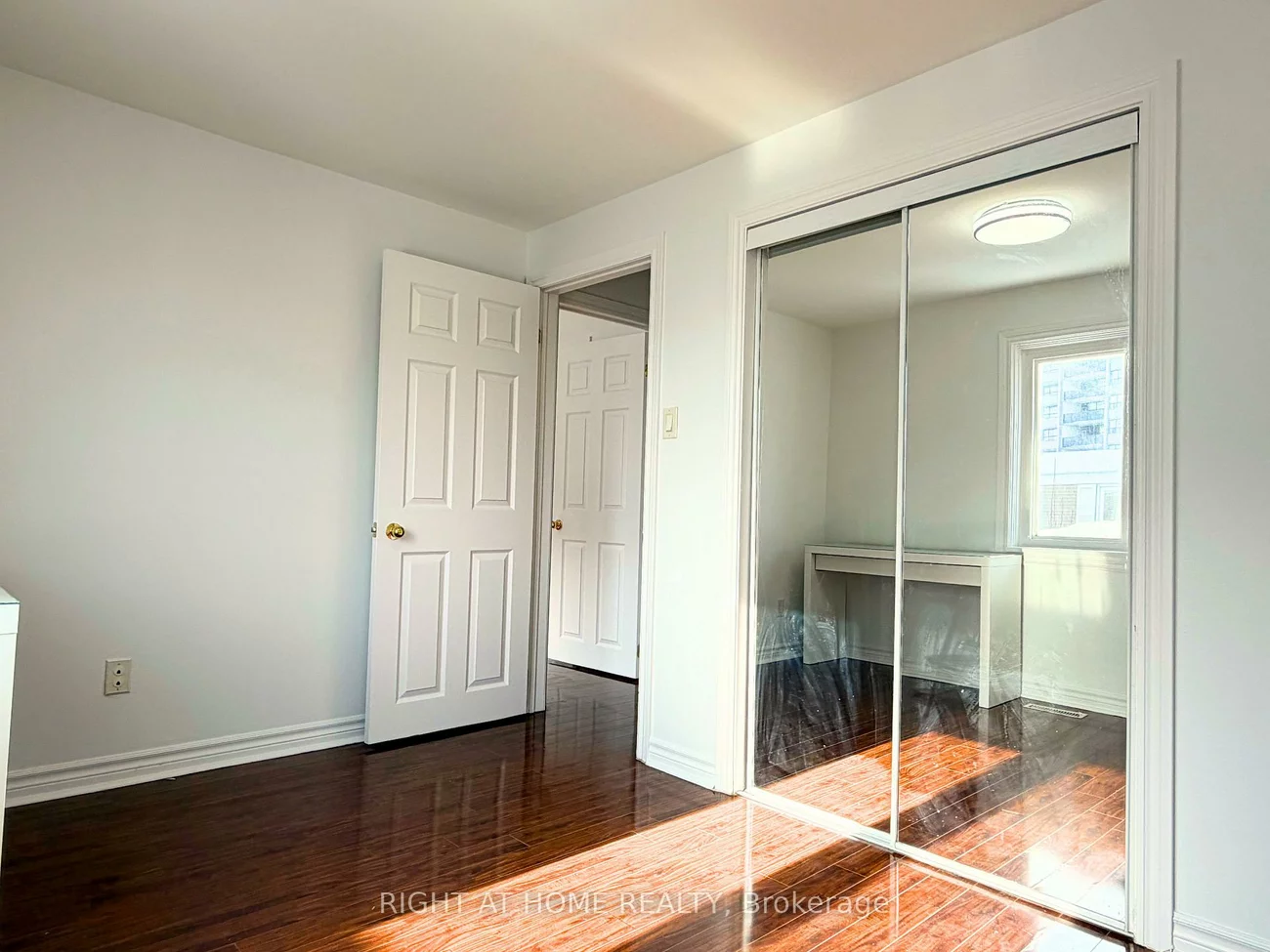 128, Townhouse, Brampton East, Brampton