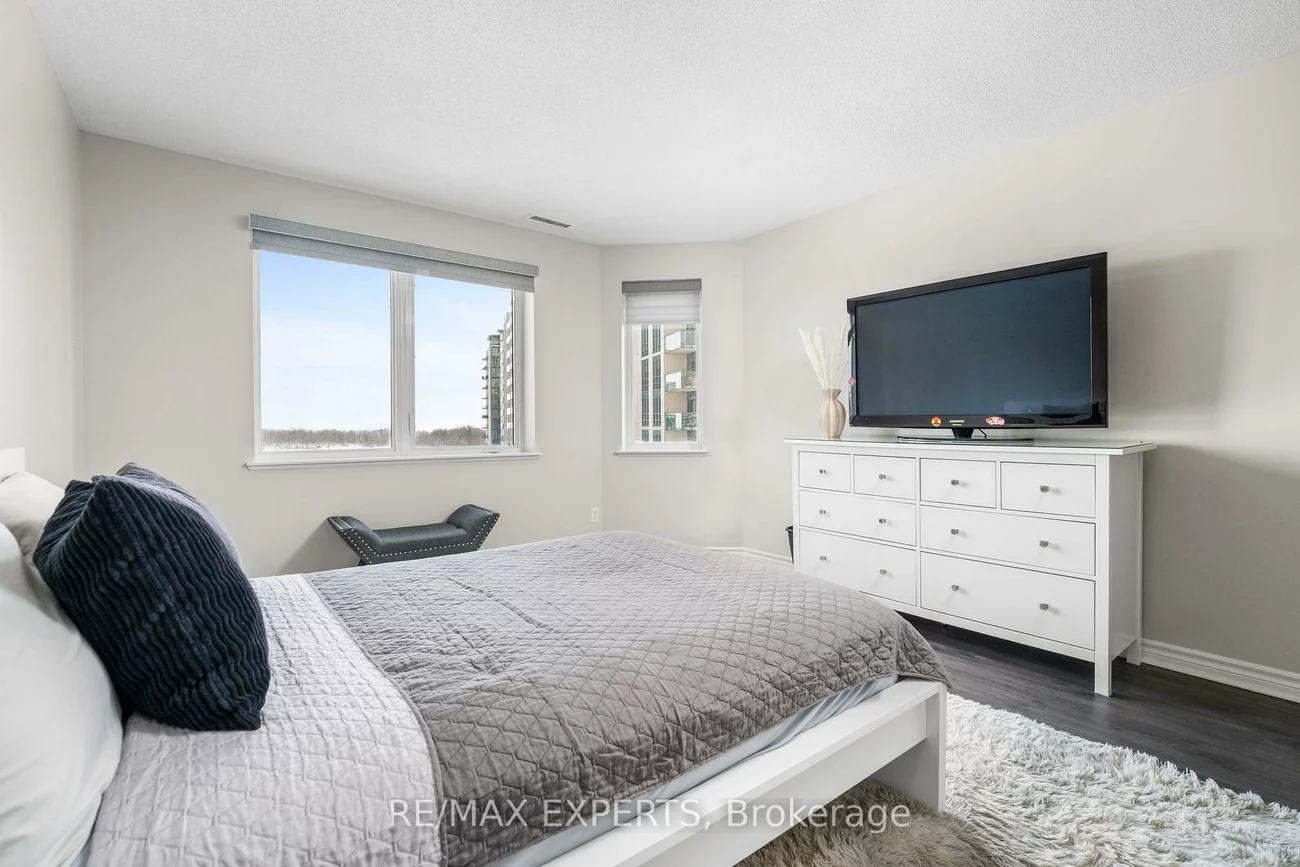 10, Dayspring, Goreway Drive Corridor, Brampton