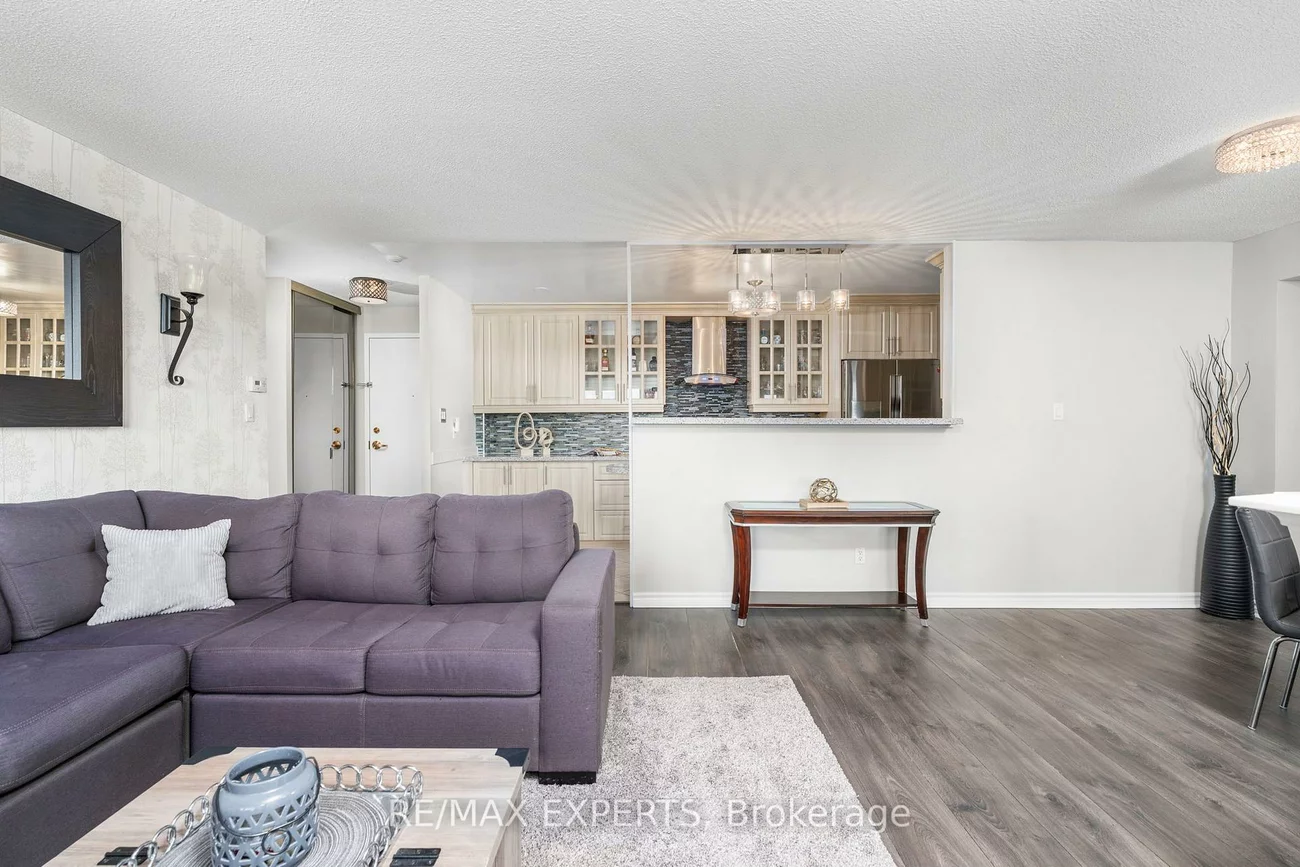 10, Dayspring, Goreway Drive Corridor, Brampton