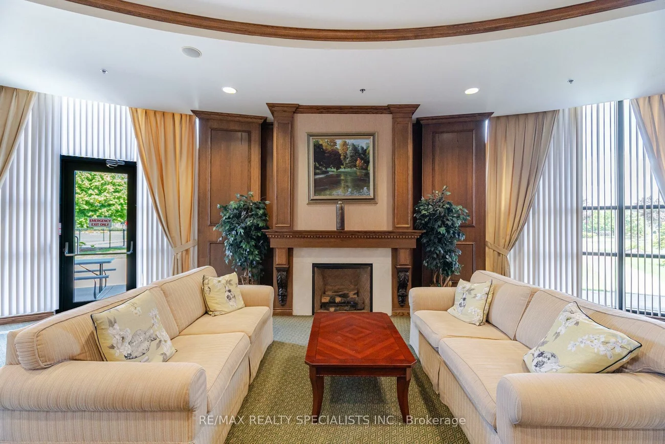 55, Via Rosedale, Sandringham-Wellington, Brampton