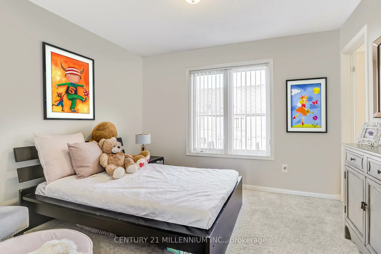 250, Sunny Meadow, Sandringham-Wellington, Brampton