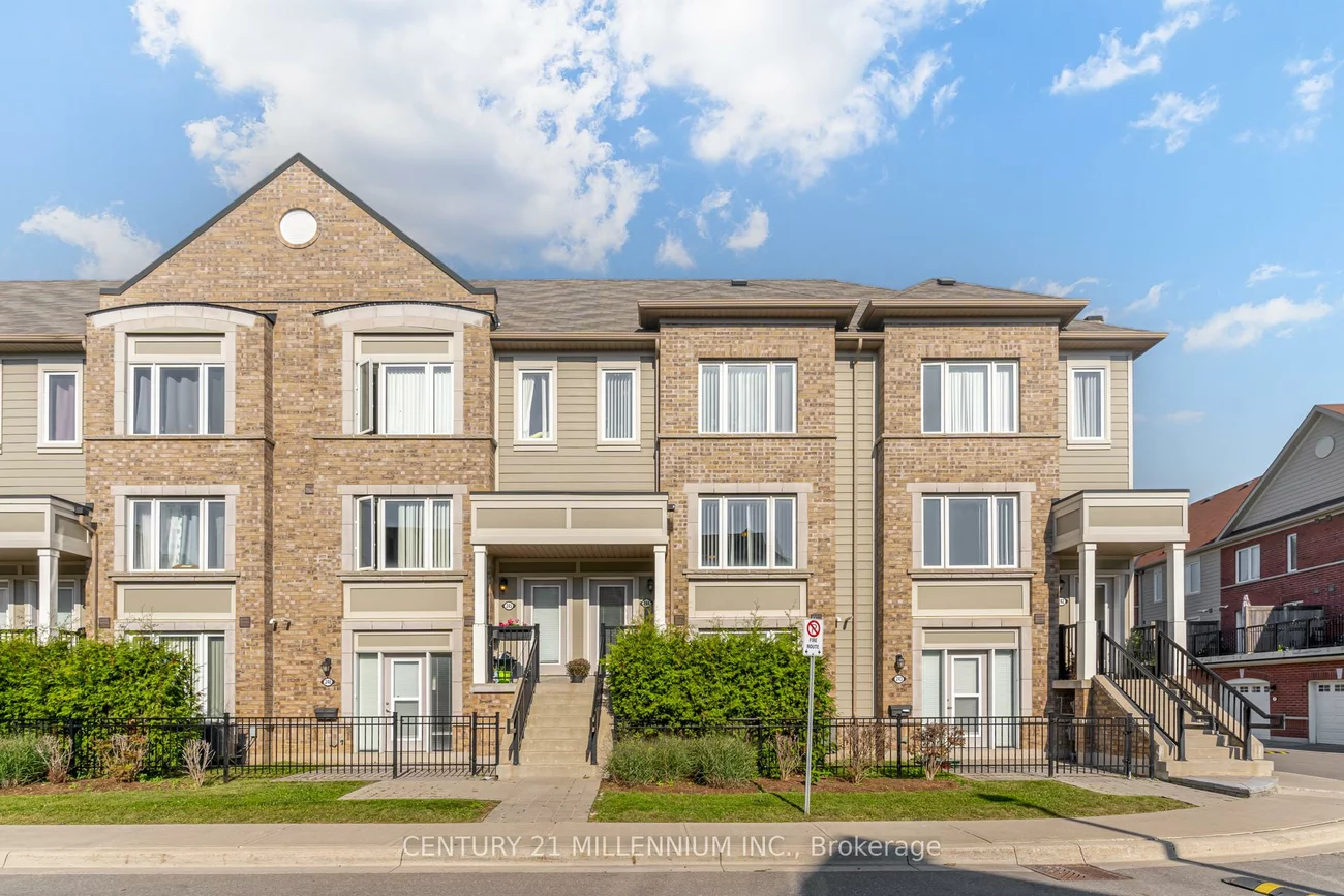 250, Sunny Meadow, Sandringham-Wellington, Brampton