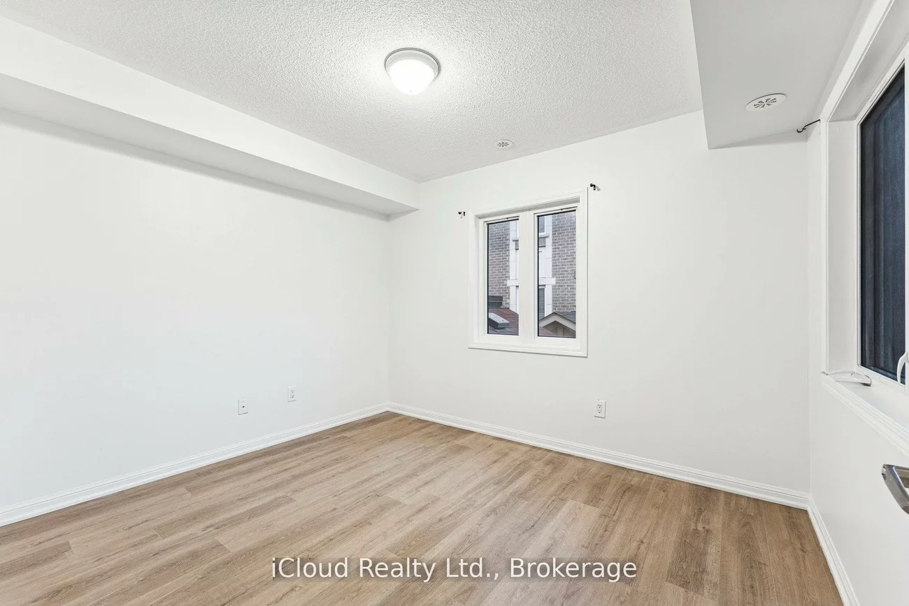 250, Sunny Meadow, Sandringham-Wellington, Brampton