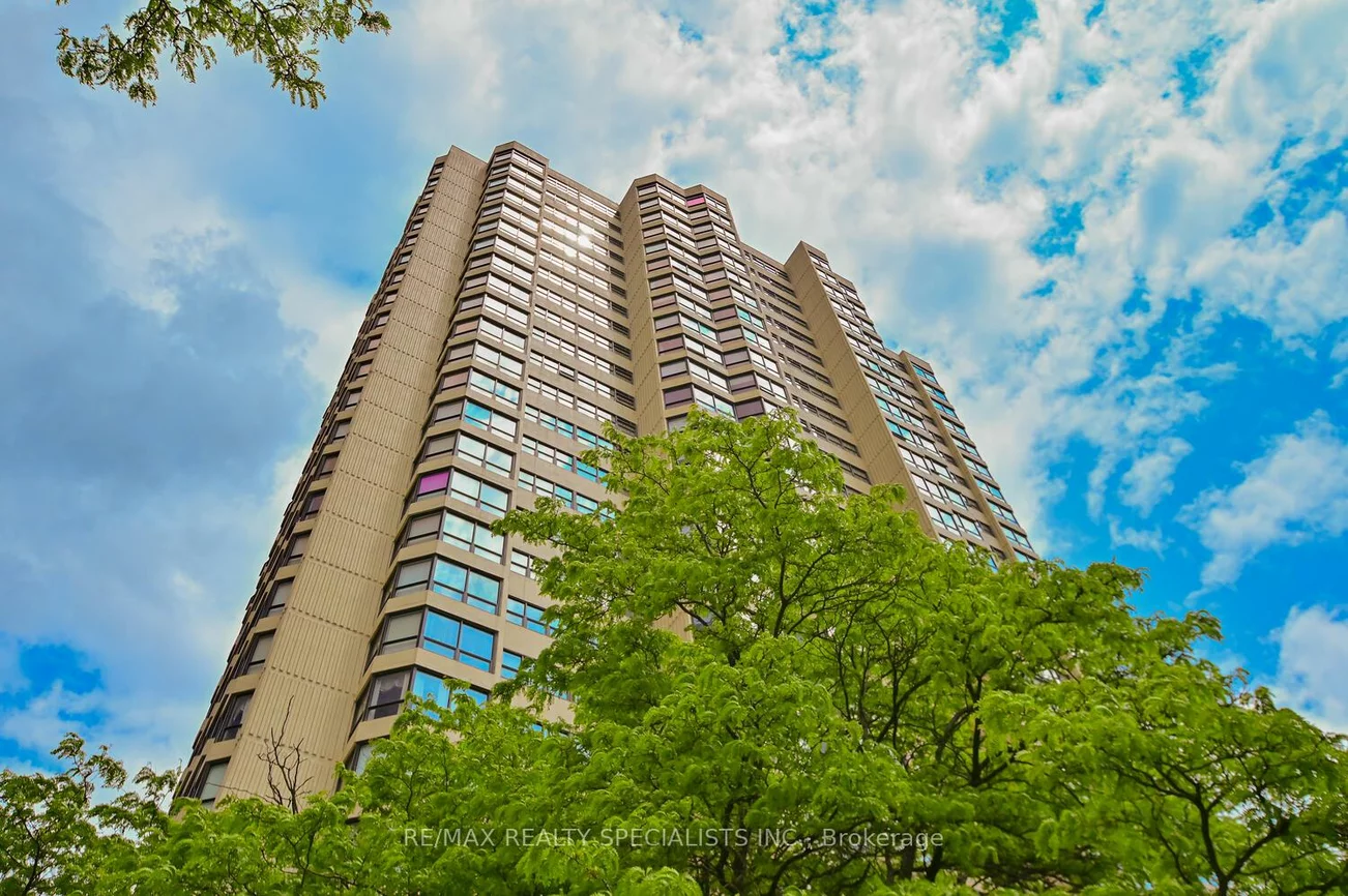 8, Lisa, Queen Street Corridor, Brampton