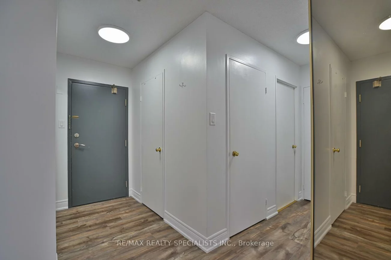 8, Lisa, Queen Street Corridor, Brampton