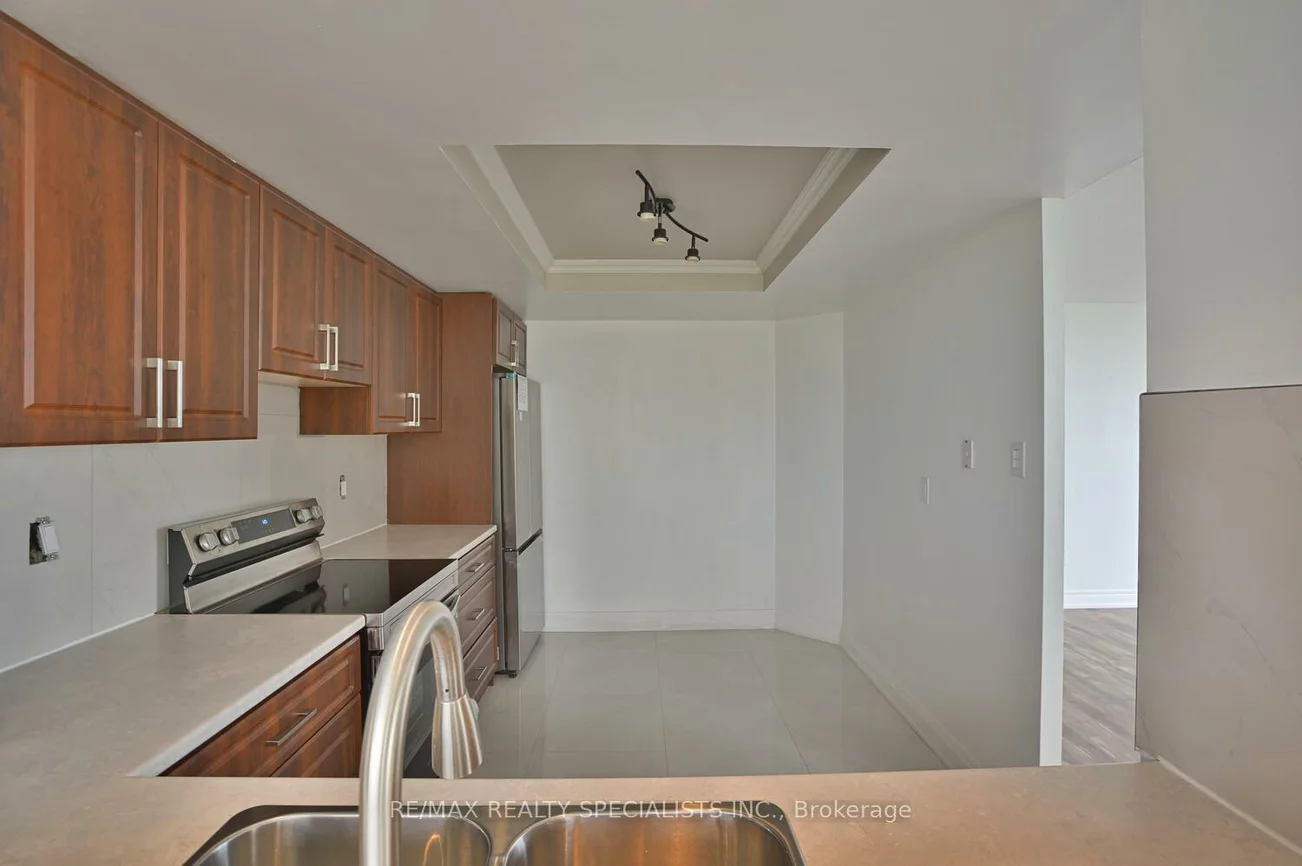 8, Lisa, Queen Street Corridor, Brampton