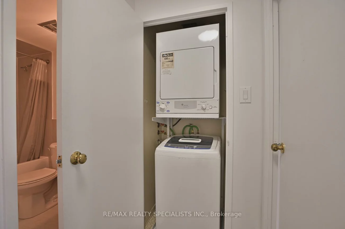 8, Lisa, Queen Street Corridor, Brampton