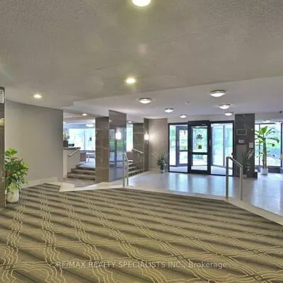 8, Lisa, Queen Street Corridor, Brampton