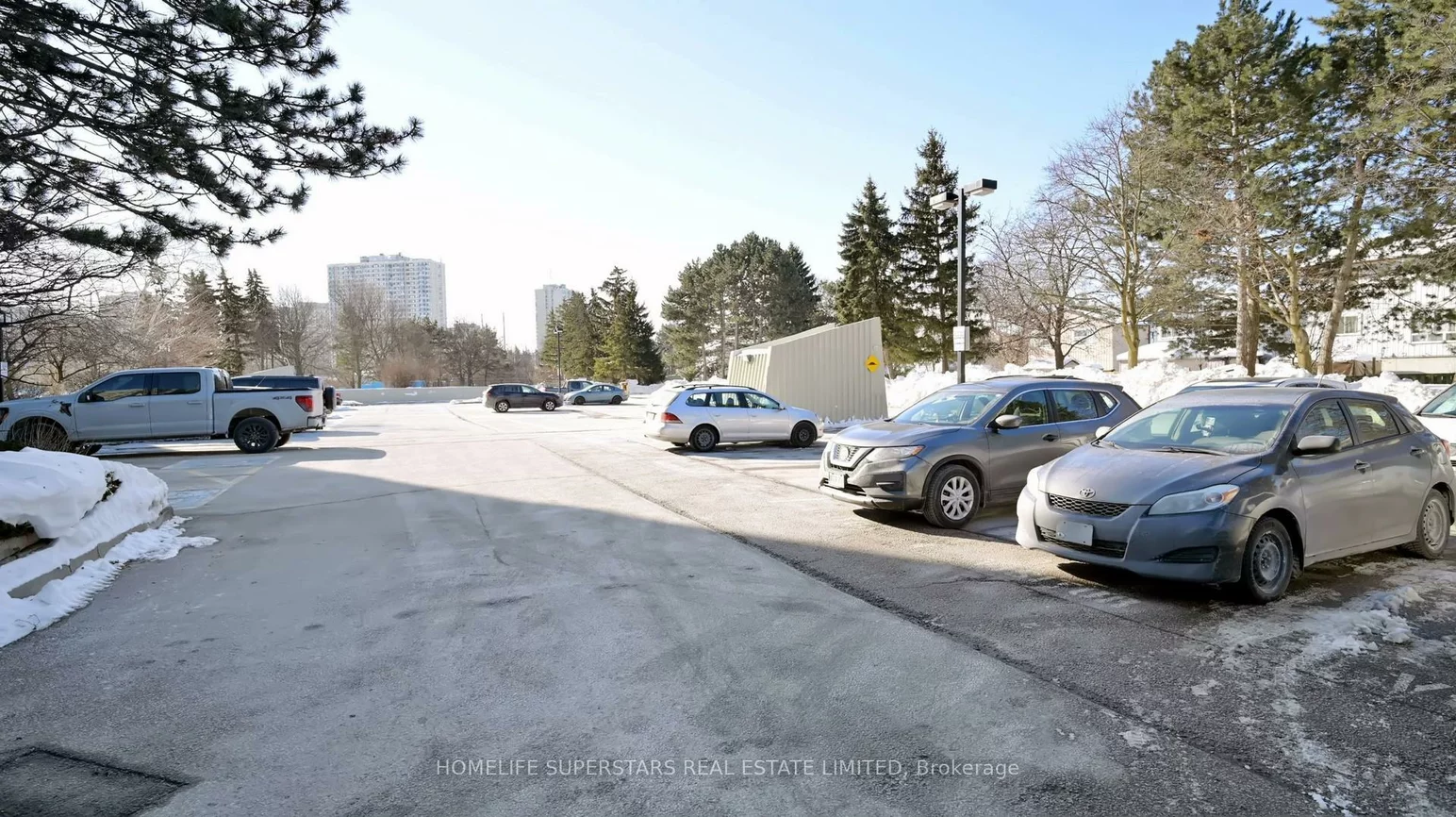 26, Hanover, Queen Street Corridor, Brampton