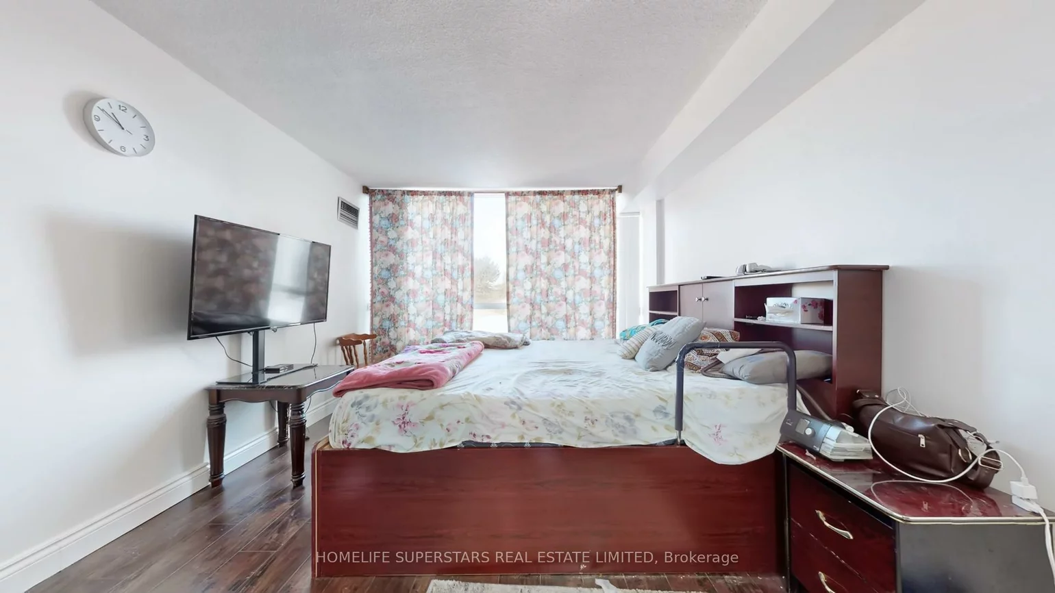 26, Hanover, Queen Street Corridor, Brampton