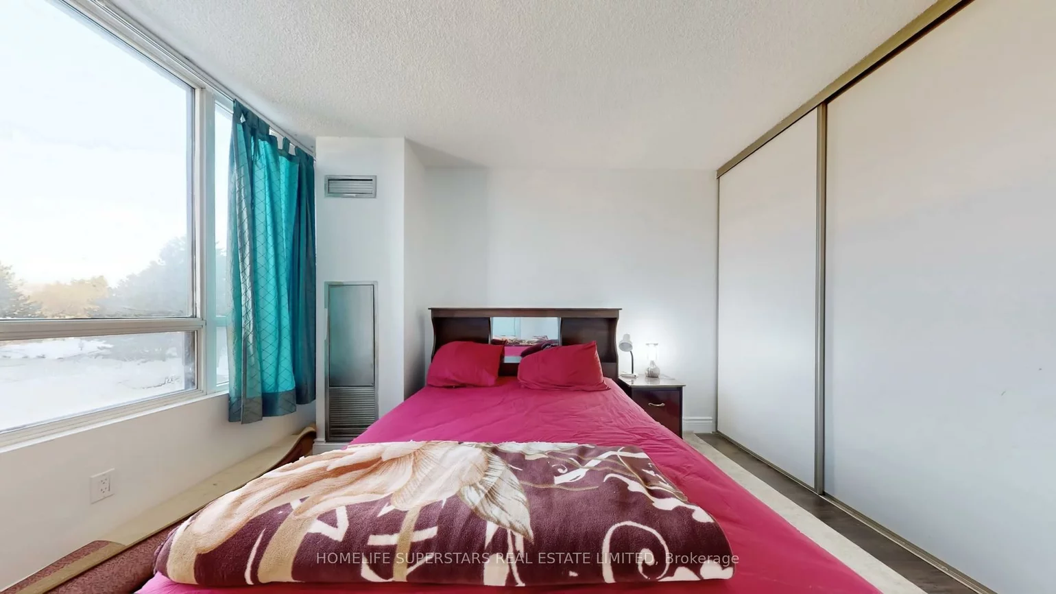 26, Hanover, Queen Street Corridor, Brampton