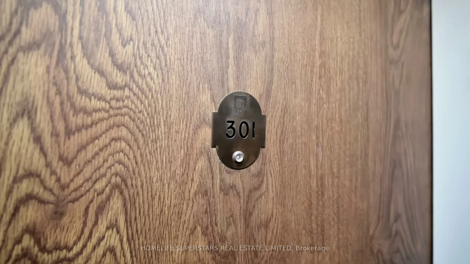 26, Hanover, Queen Street Corridor, Brampton