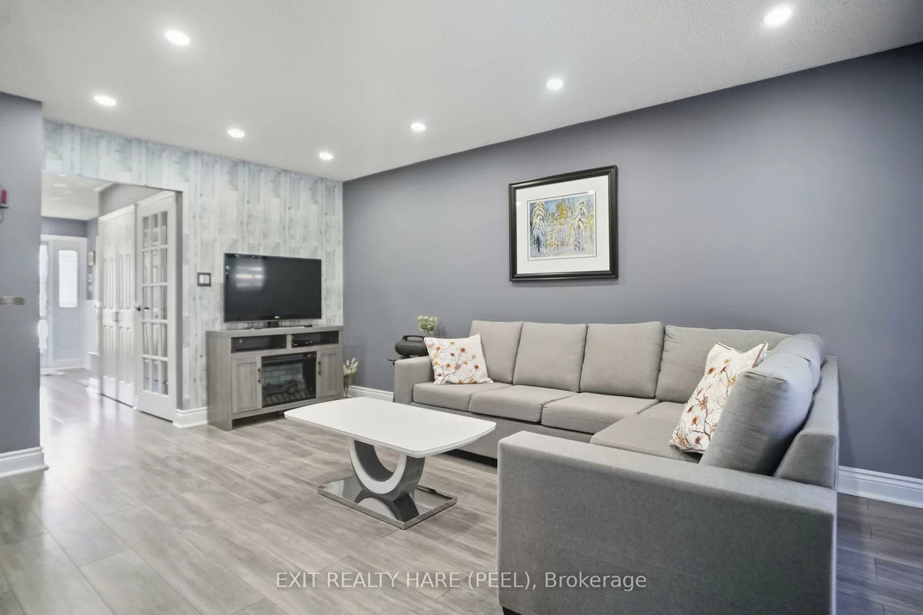 128, Baronwood, Brampton North, Brampton