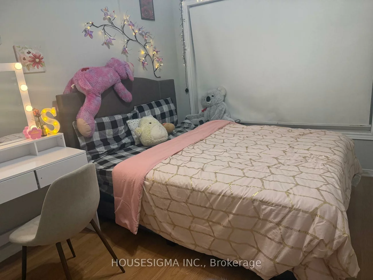 3, Sinclair, Brampton West, Brampton