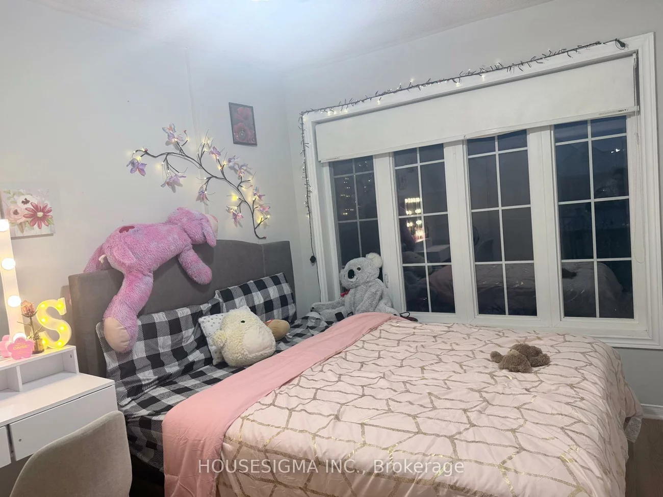 3, Sinclair, Brampton West, Brampton